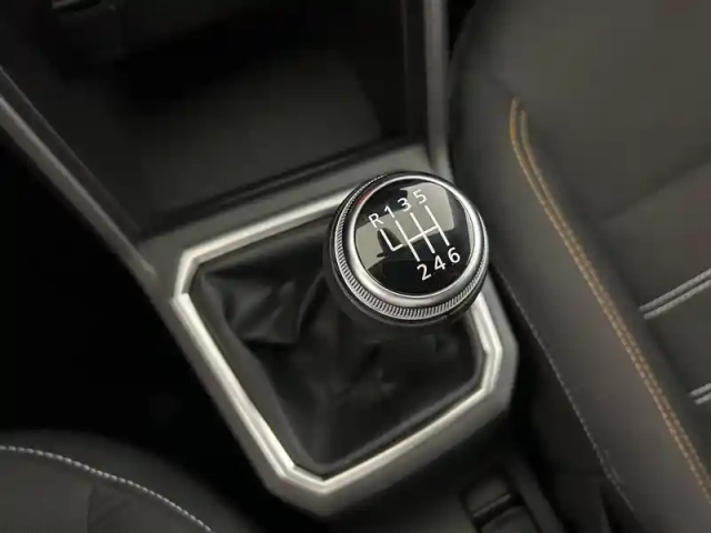 Dacia Sandero eco-g 100 — photo 23
