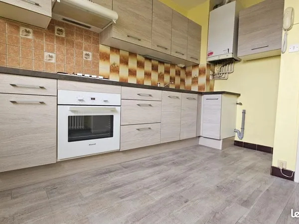 Appartement 2 pièces 57 m²