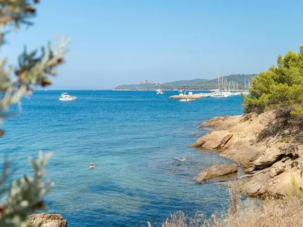 Maison et villa de prestige Vente Hyères 7p 230m² 4900000€