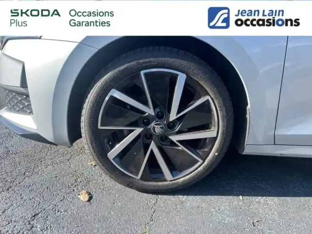 Skoda Octavia combi 1.5 tsi hybrid 150 ch act dsg7 — photo 32