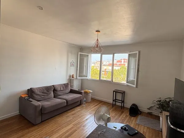Appartement Studio 33,16 m²Asnières Sur Seine + Sellier 5,18 m²