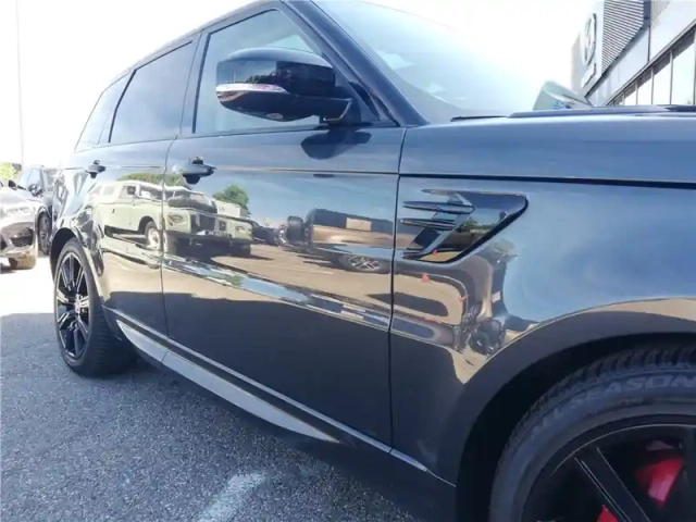 Land Rover Range Rover mark ix p400e phev 2.0l 404ch — photo 2