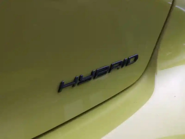 Peugeot 208 hybrid 145 e-dcs6 — photo 50
