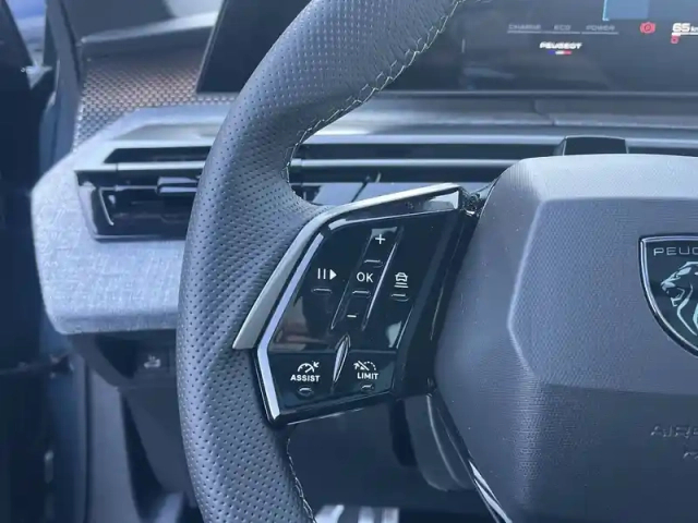 Peugeot 5008 hybrid 145 ch e-dcs6 — photo 69