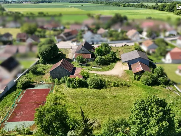TERRAIN 402 m²
