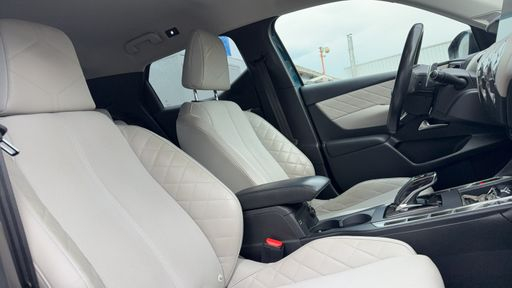 DS DS3 Crossback 1.2 PureTech 130 EAT8 - Grand Chic – 2019 – 93114 km – Essence – Boîte Automatique — photo 21