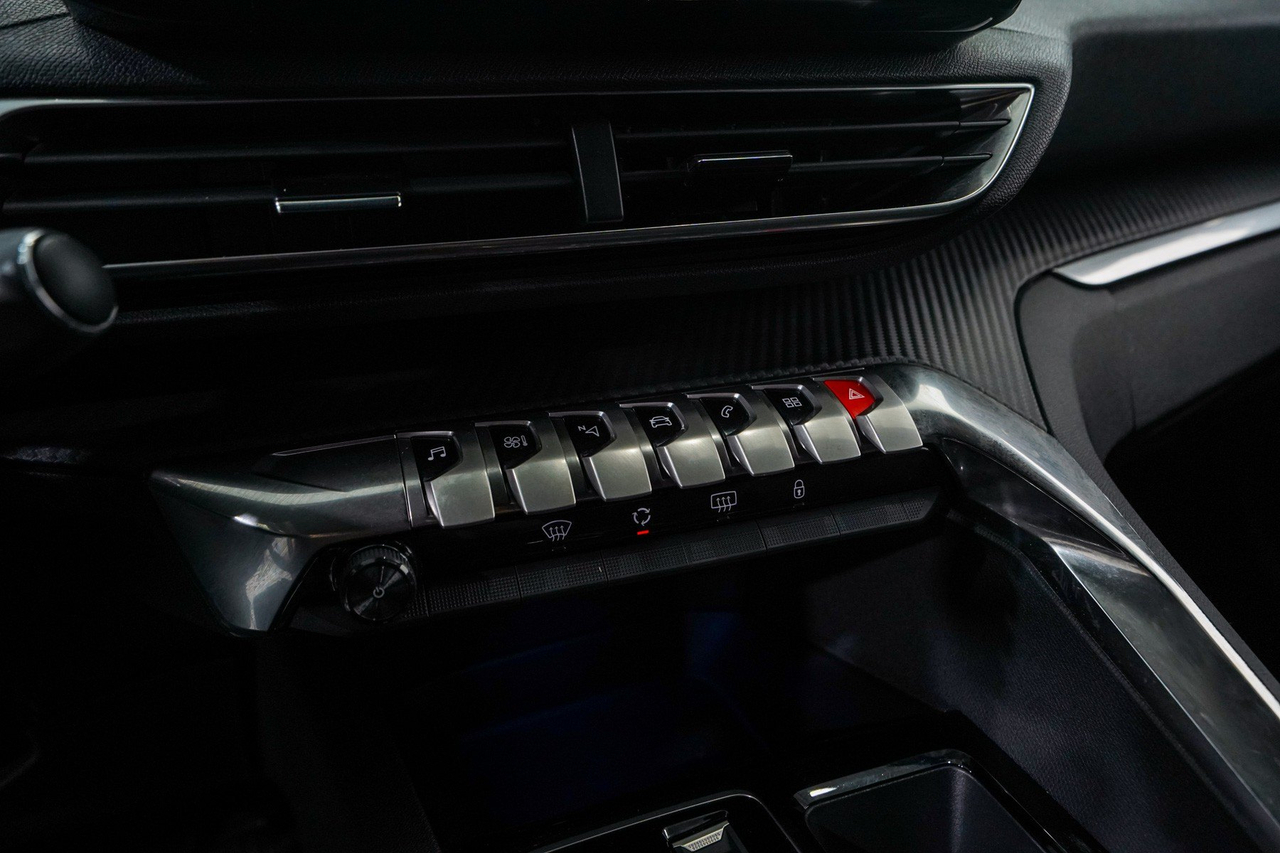 Peugeot 3008 — photo 25