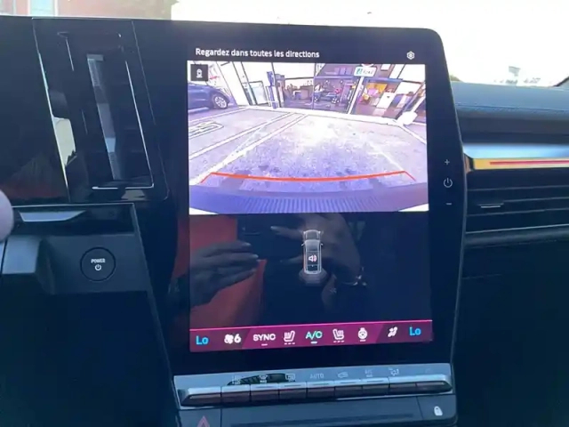 Renault Scenic e-tech electrique 220 ch grande autonomie — photo 60