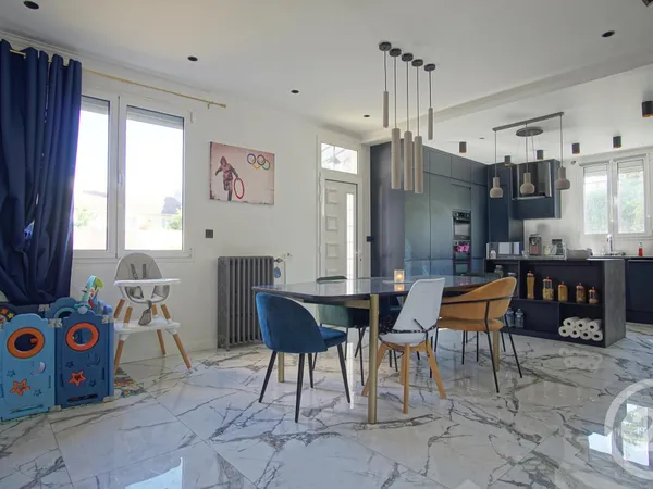 Maison 5 pièces 115 m²