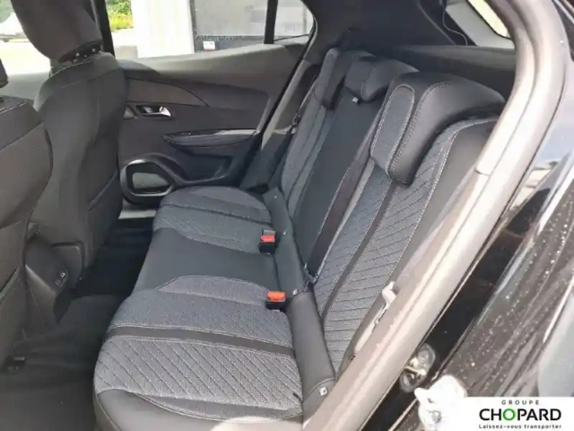 Peugeot 2008 electrique 54 kwh 156 ch — photo 21