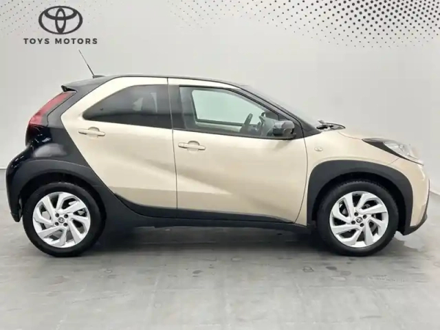 Toyota Aygo 1.0 vvt-i 72 design — photo 6