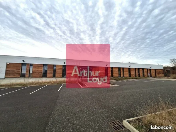 Bureaux 414 m² CHÂTEL-GUYON