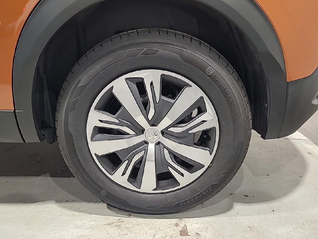Peugeot 2008 puretech 100 s&s bvm6 active — photo 16
