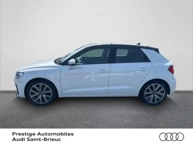 Audi A1 sportback 25 tfsi 95ch design s tronic 7 — photo 3