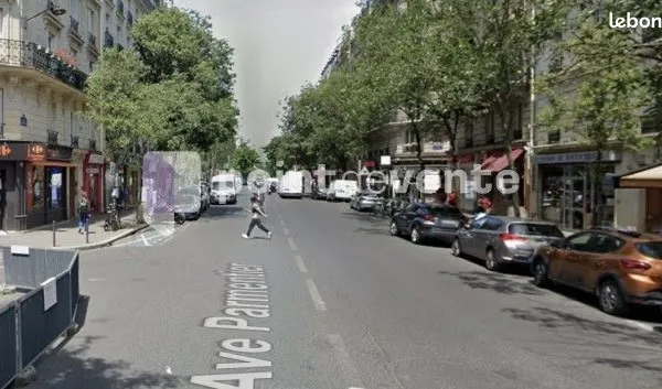 Local commercial 70 m²