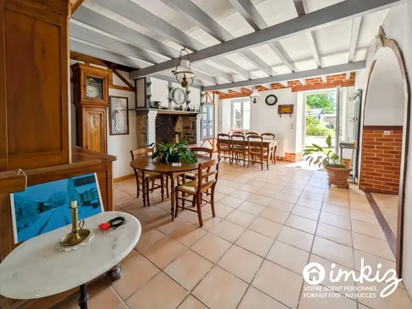 Propriété en pierre + appartement indépendant