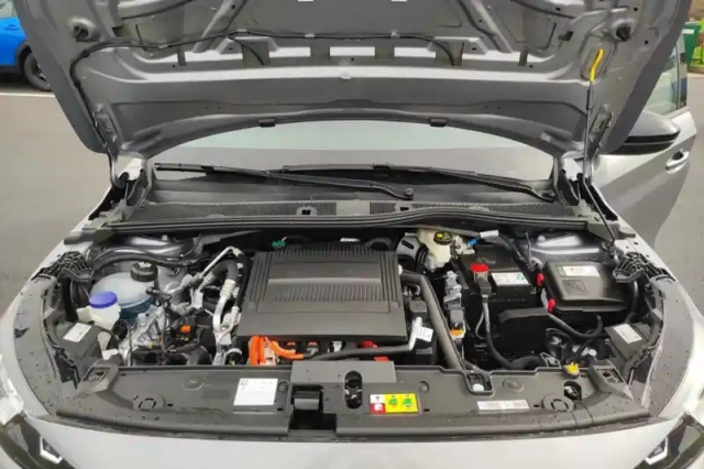 Peugeot 208 electrique 50 kwh 136ch — photo 84