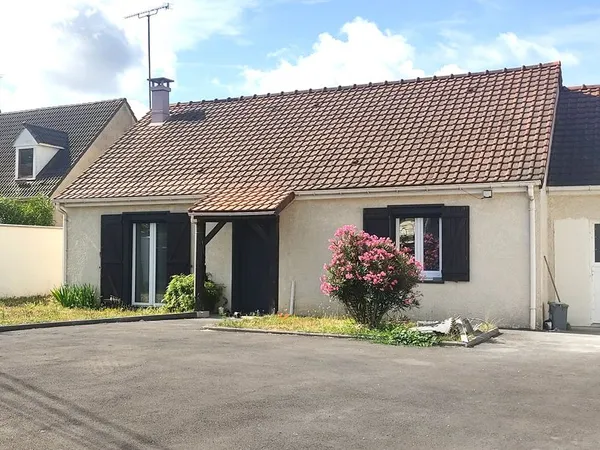 HERBLAY-SUR-SEINE - MAISON FAMILIALE 4 CHAMBRES - TERRAIN 700 m²