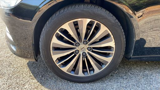 Volvo S90 2.0 D4 190 Geartronic 8 - R-Design – 2019 – 86734 km – Diesel – Boîte Automatique — photo 18