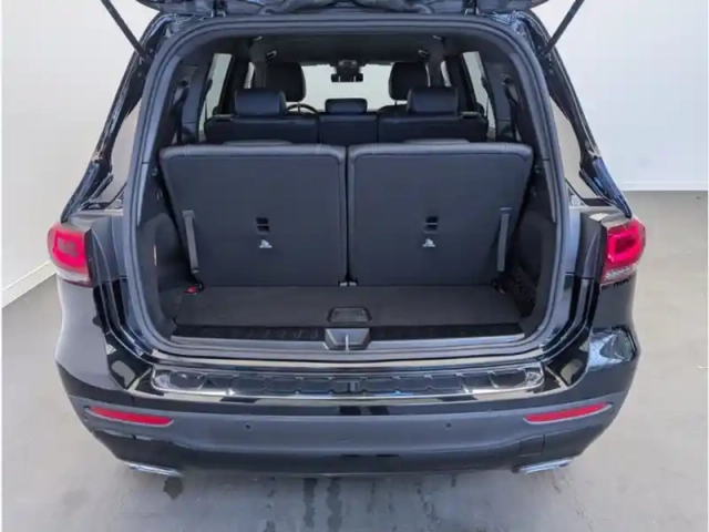 Mercedes Glb 200 d progressive line — photo 14
