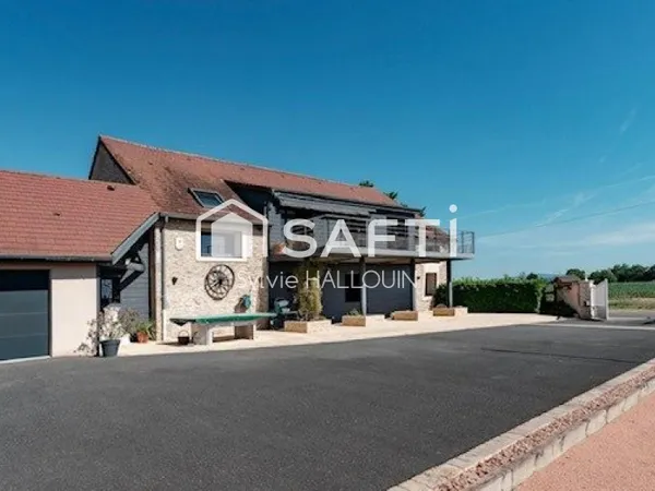 Maison d'architecte d'exception 215 m² de pur confort à Magnet