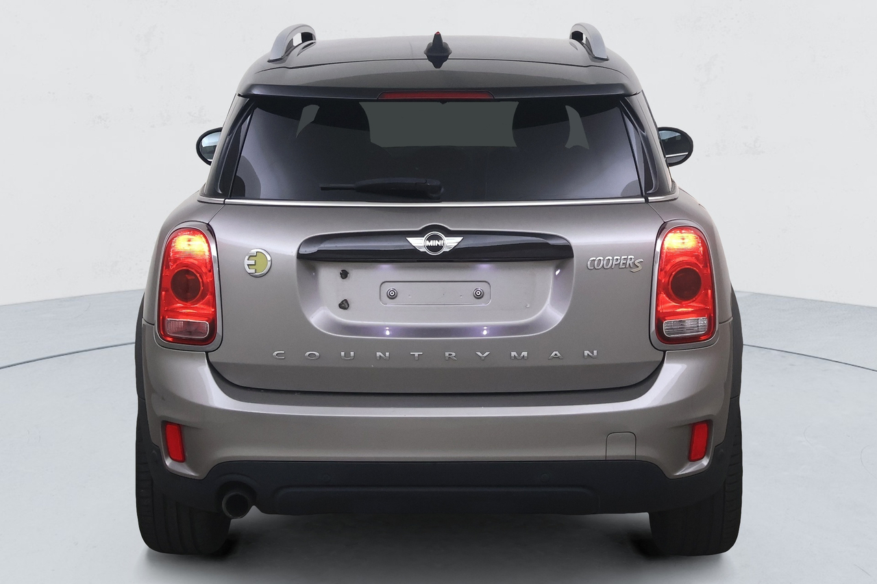 Mini Countryman — photo 3