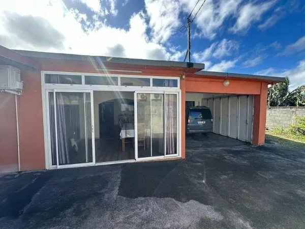 Maison de plain-pied 5 pièces 127 m²
