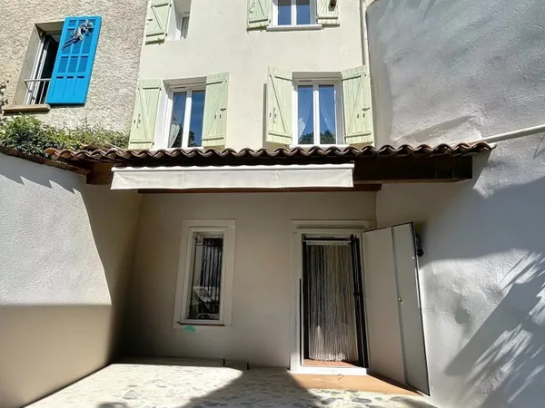 Charmante maison de village au coeur de Correns