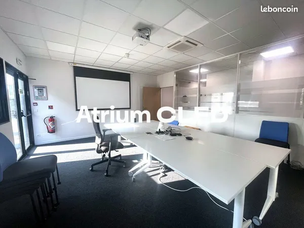 Bureaux 540 m² AUBIERE