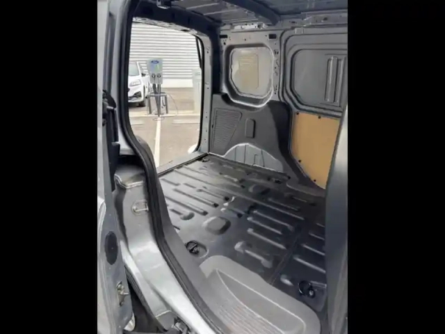 Ford Transit Connect l1 1.0e 100ch e85 trend - tva recuperable 16500 ? ht — photo 5