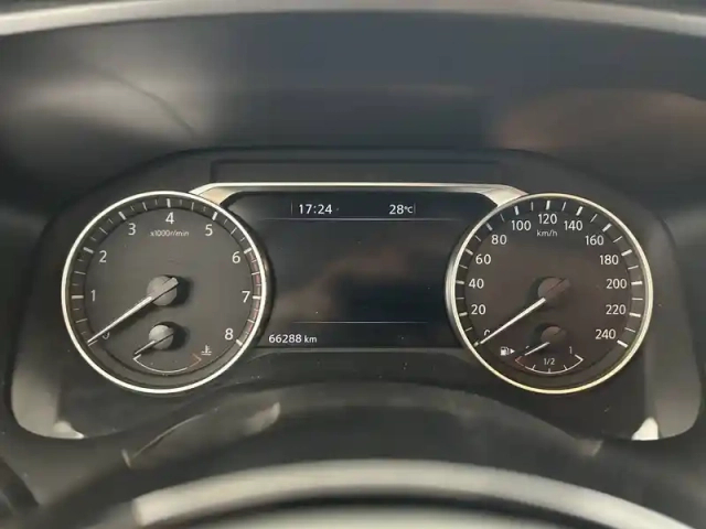 Nissan Qashqai mild hybrid 140 ch — photo 27