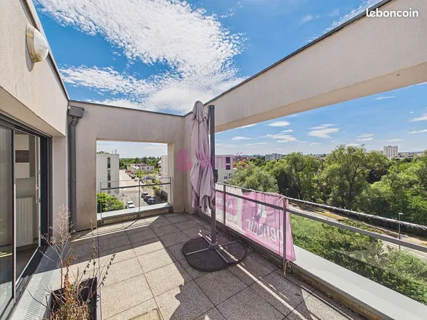 Duplex 6 pièces 97 m²