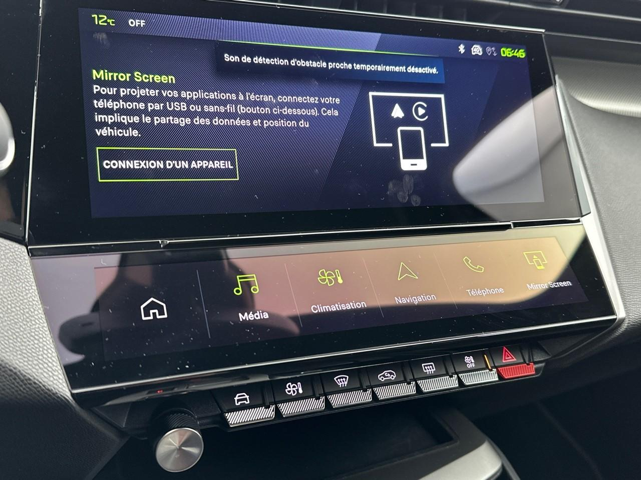 Peugeot 408 hybrid 145 e-dcs6 gt — photo 28