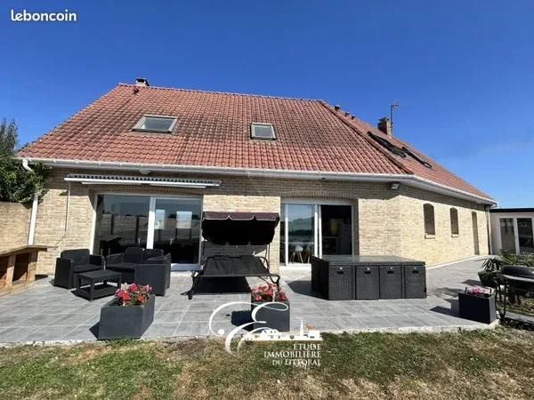 Propriété 6 pièces 145 m²