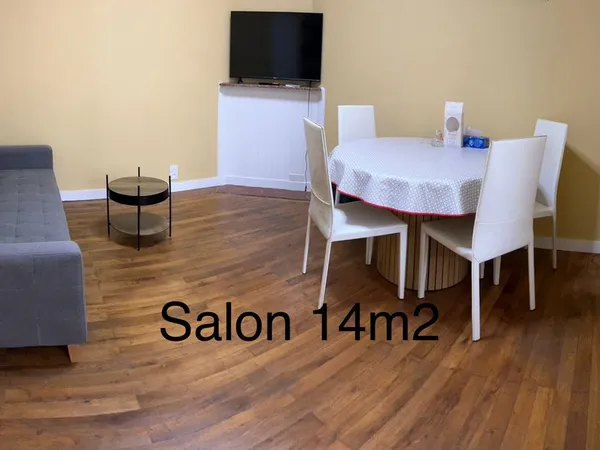 Location d'une jolie maison meublée à La Rochelle