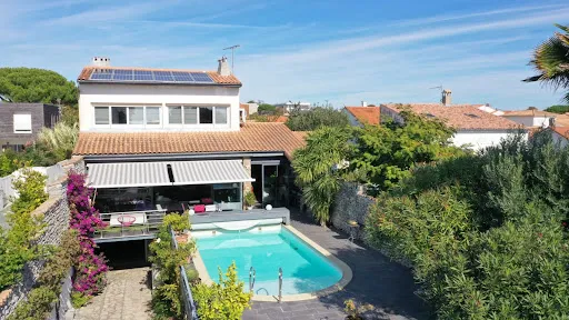 Villa 5 pièces 186 m²