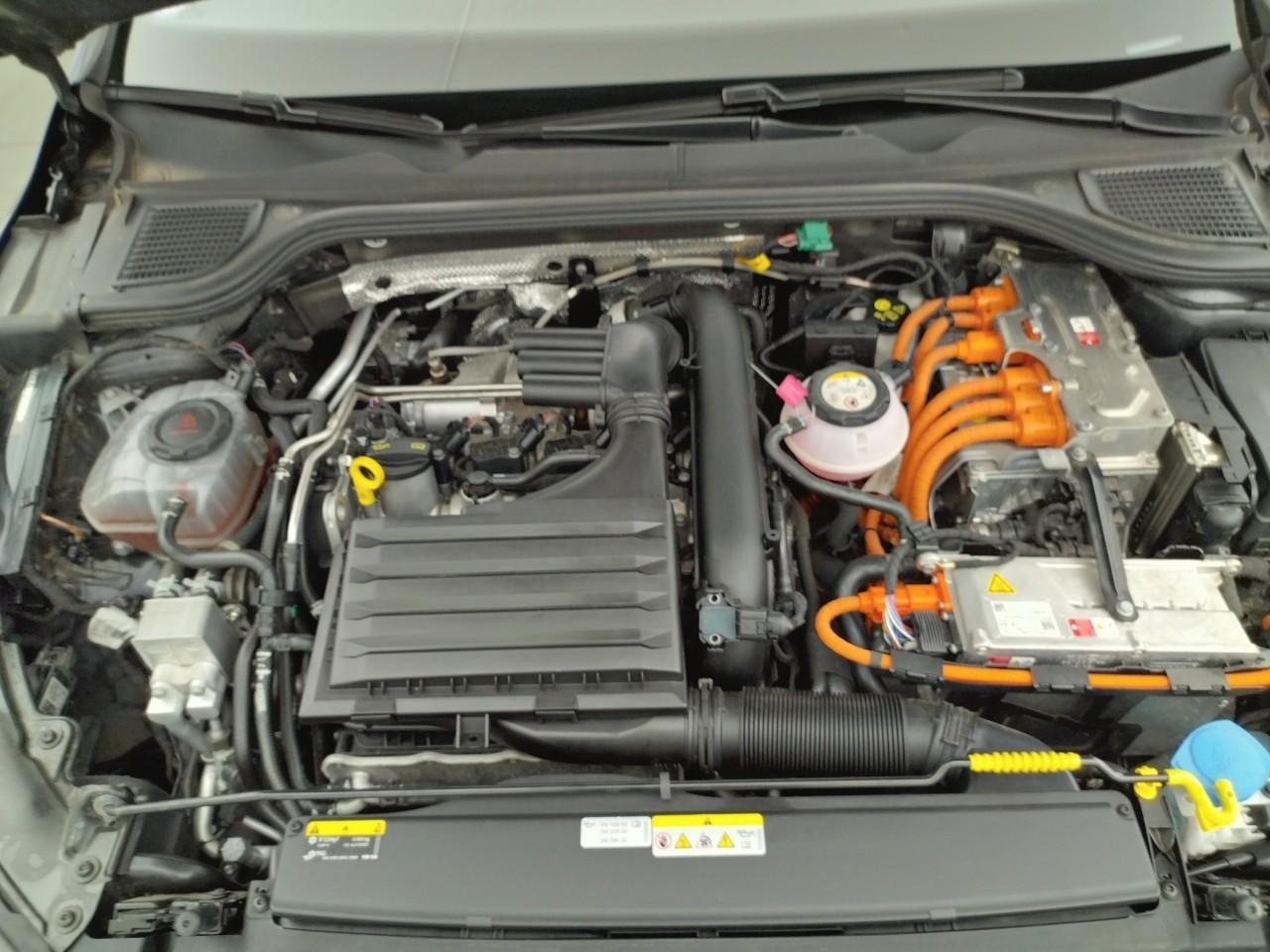 Volkswagen Golf 1.4 hybrid rechargeable opf 245 dsg6 gte — photo 15