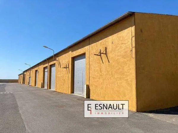 Boutique 472 m²