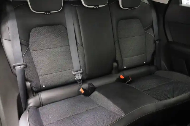 Renault Captur tce 100 — photo 11