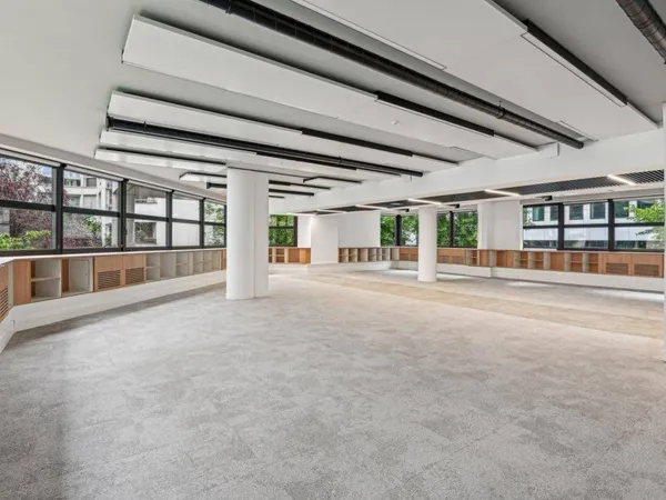 Bureaux 5432 m²