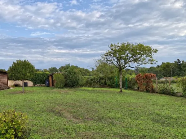 Terrain 480 m²