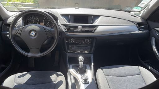 BMW X1 sDrive 18i 150 - Business – 2014 – 119432 km – Essence – Boîte Manuelle — photo 39