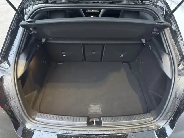 Mercedes Classe A 180 d amg line pack sport bla — photo 10