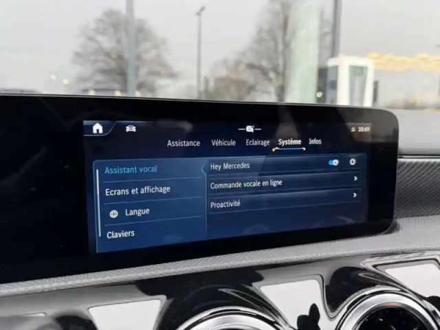 Mercedes Classe A a 200 compacte — photo 16