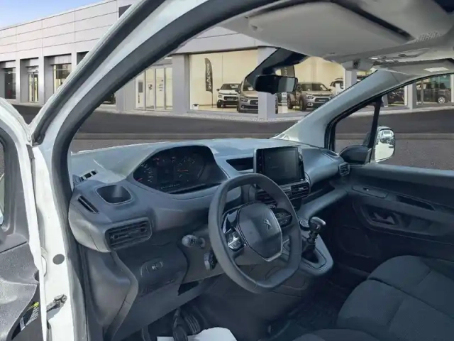 Peugeot Partner fourgon standard 650 kg bluehdi 100 s&amp;s bvm6 — photo 18