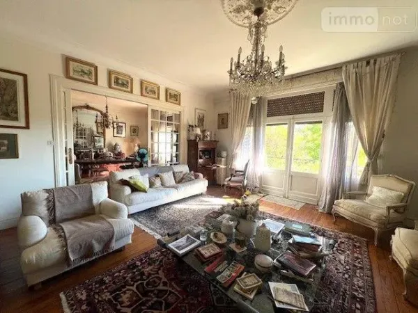 Appartement 4 pièces 172 m²