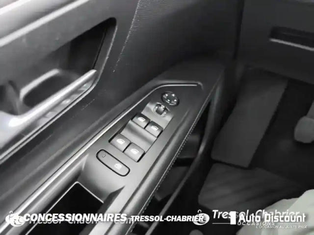 Peugeot 3008 puretech 130ch s&amp;s bvm6 allure — photo 20