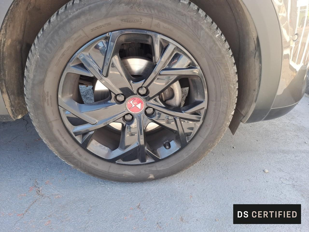 Ds Ds 3 crossback bluehdi 110 bvm6 performance line — photo 4