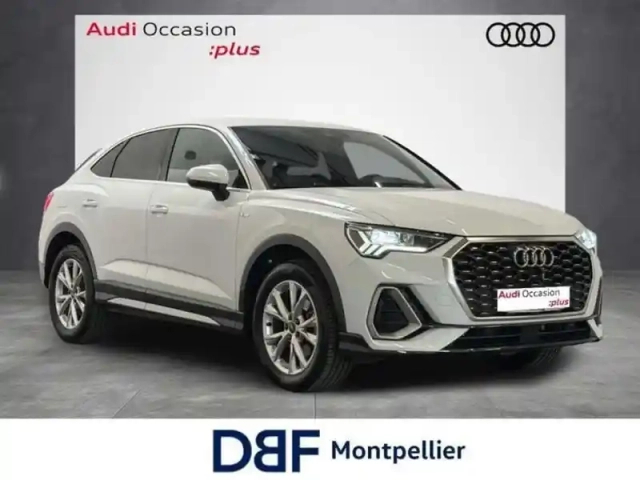 Audi Q3 35 tfsi 150 ch s line — photo 6