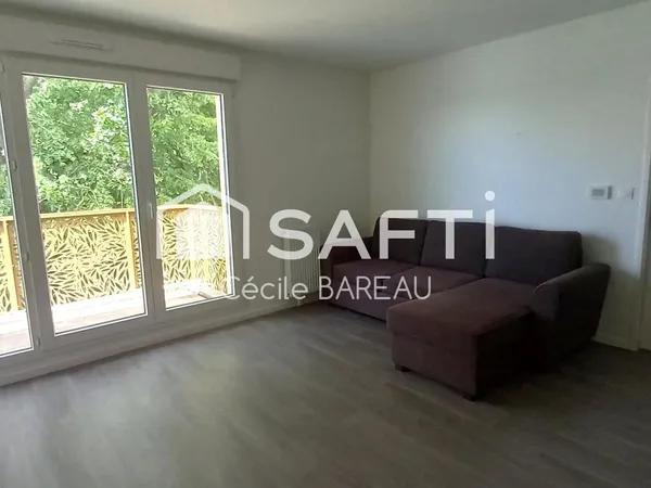 T2 lumineux avec balcon et 2 parking